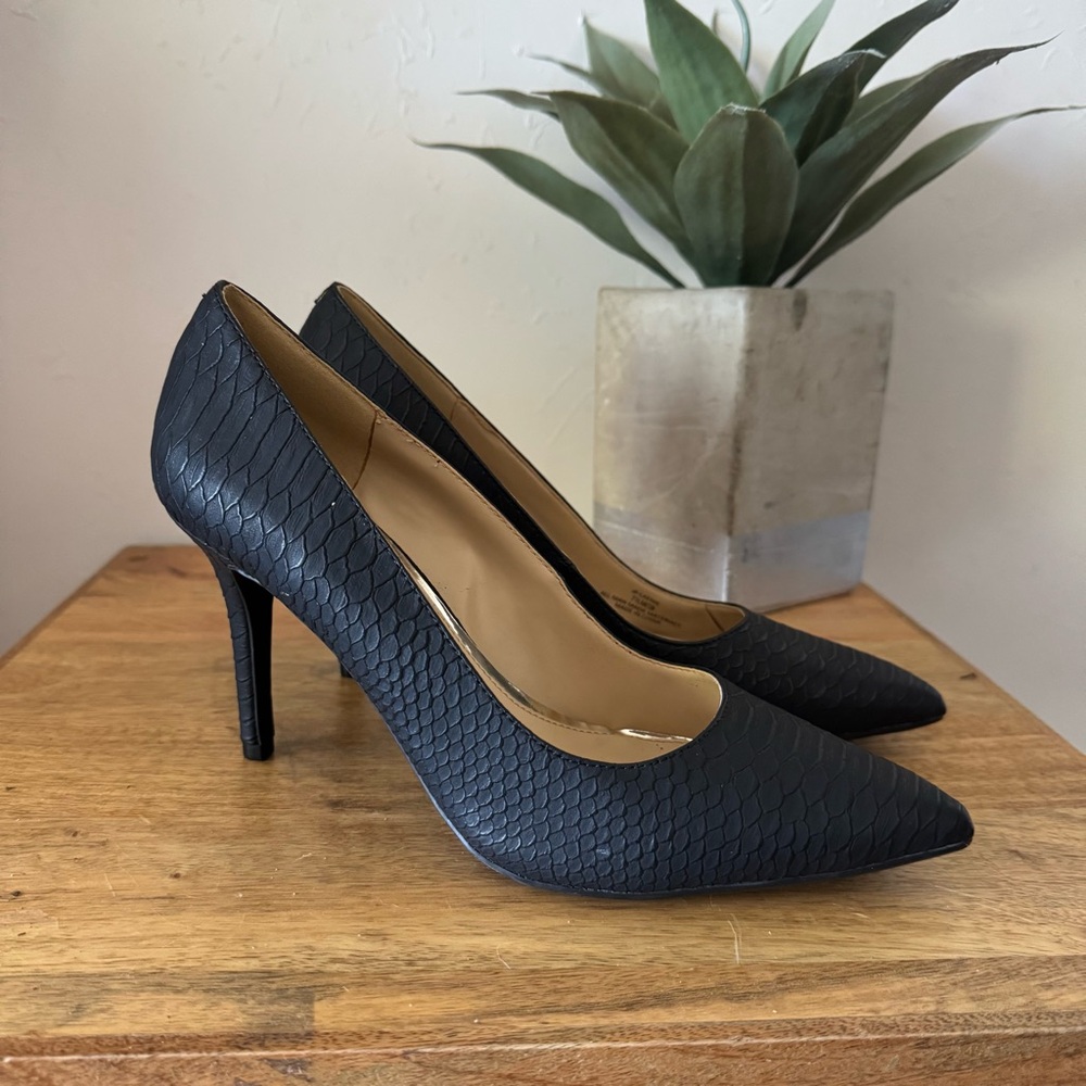 Jessica Simpson black Levin High Heel Women’s size 7.5